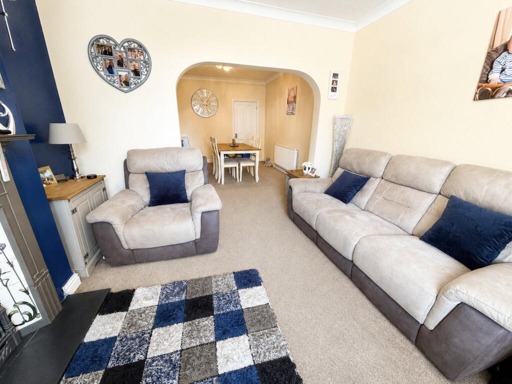 House in Dudley, West Midlands - View 5