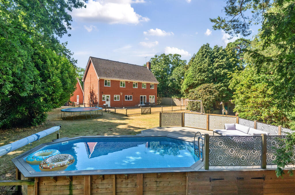 Main image of property: Hutwood Road, Chilworth, Southampton, Hampshire, SO16