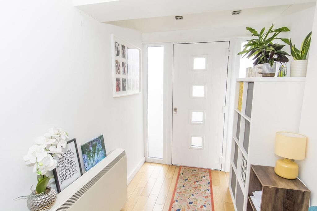 House in Leicester - View 5
