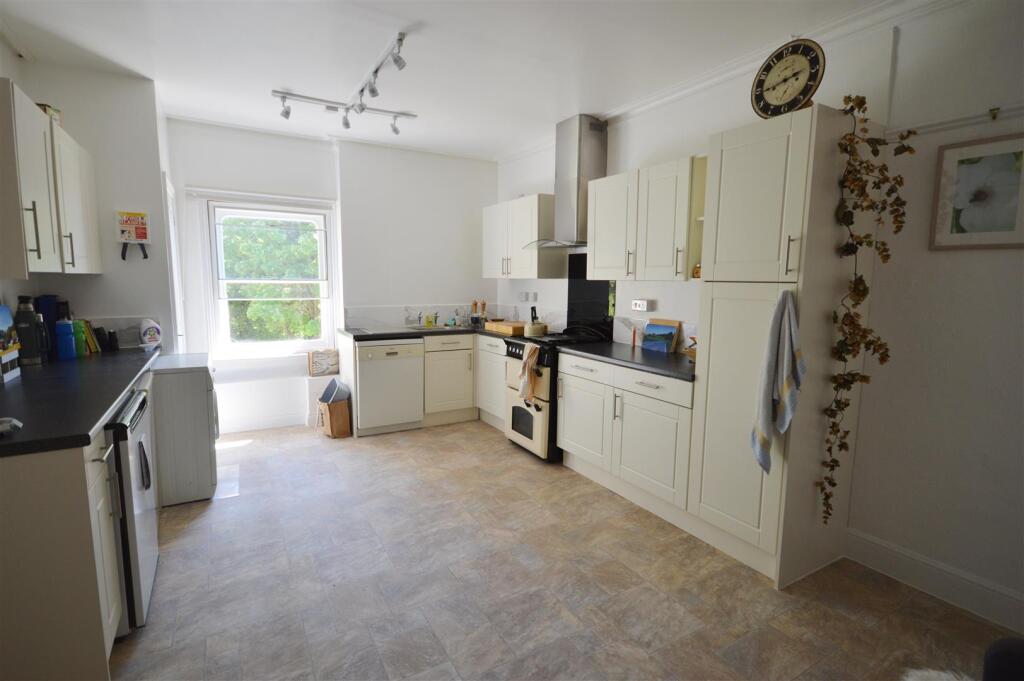 Apartment in Leominster, Herefordshire - View 3
