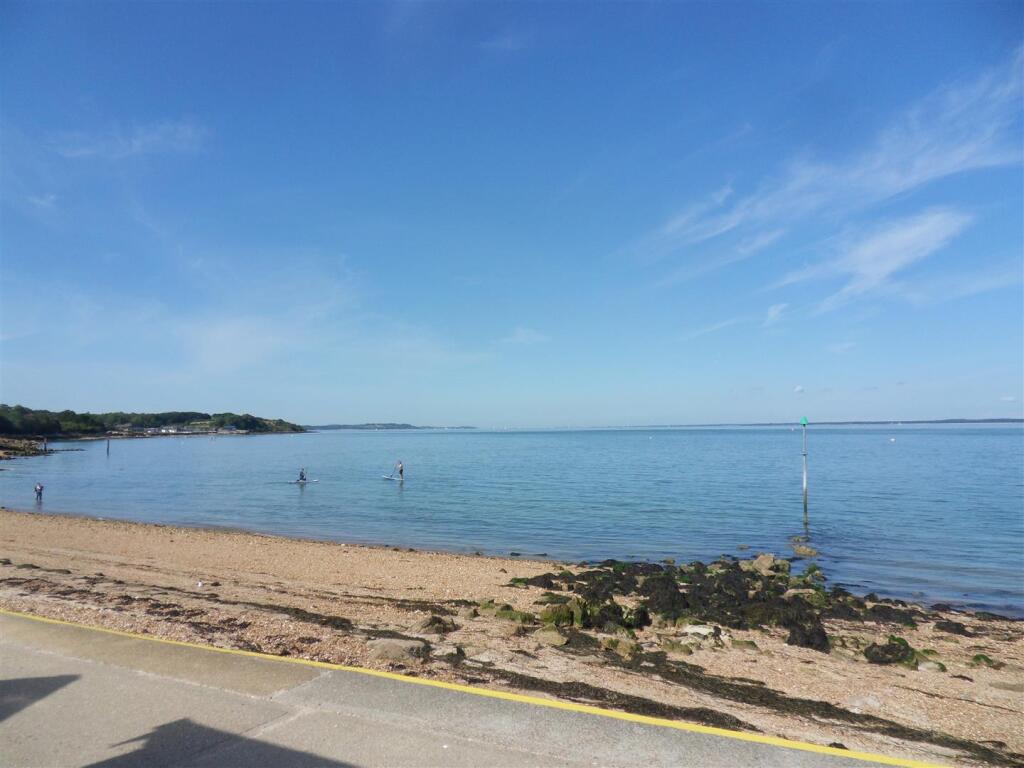 Shore Road, Cowes photo 4