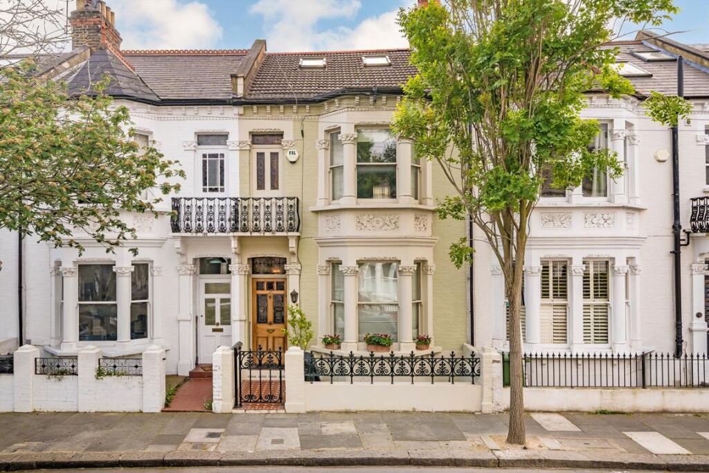 Main image of property: Winchendon Road, London