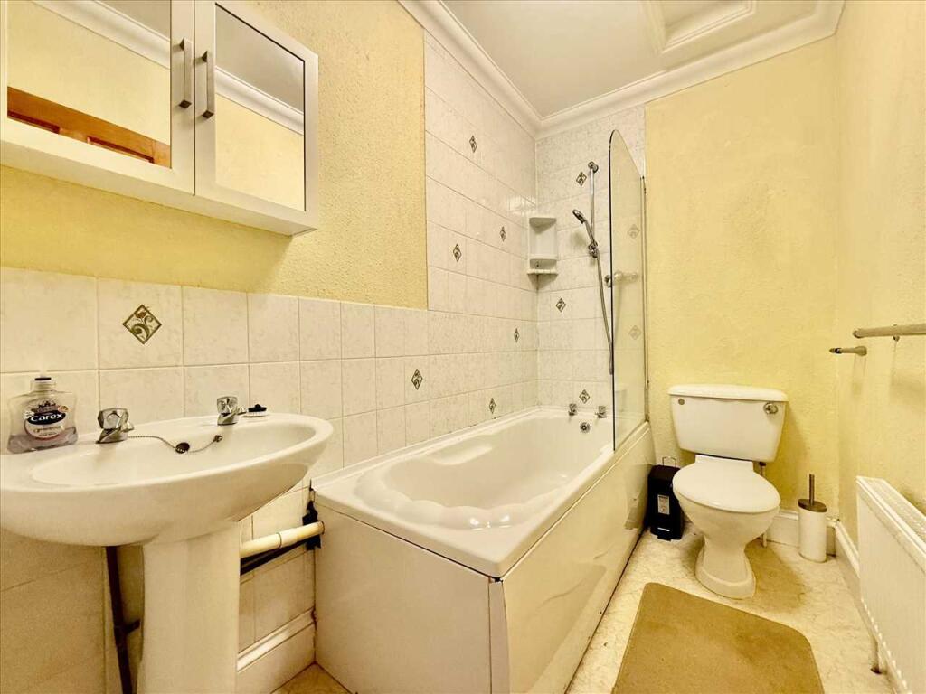 Apartment in Plymouth, Greenbank - View 5