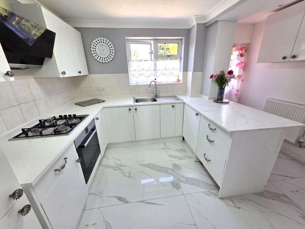 Additional image 5 of Byfield, Welwyn Garden City