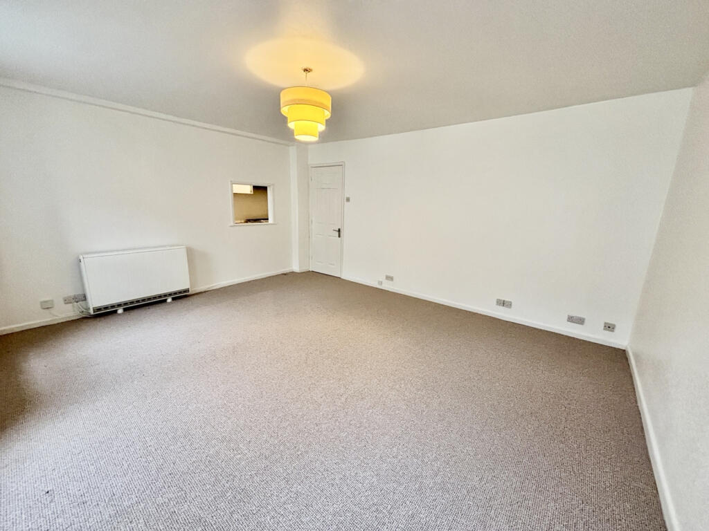 Apartment in Truro - View 2