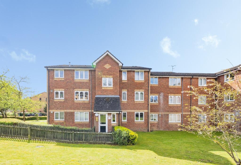 Main image of property: Sandown Road, Watford