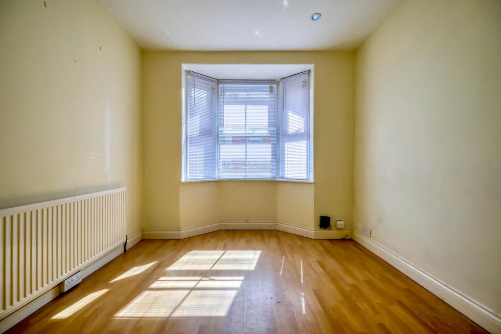 House in Reading - View 5