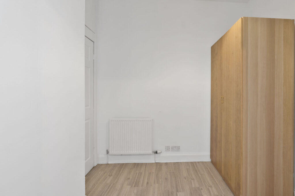 Apartment in Edinburgh, Silvermills, Stockbridge - View 4