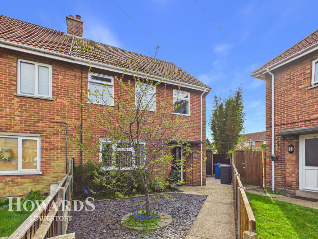 Main image of property: Summerfield Gardens, Lowestoft