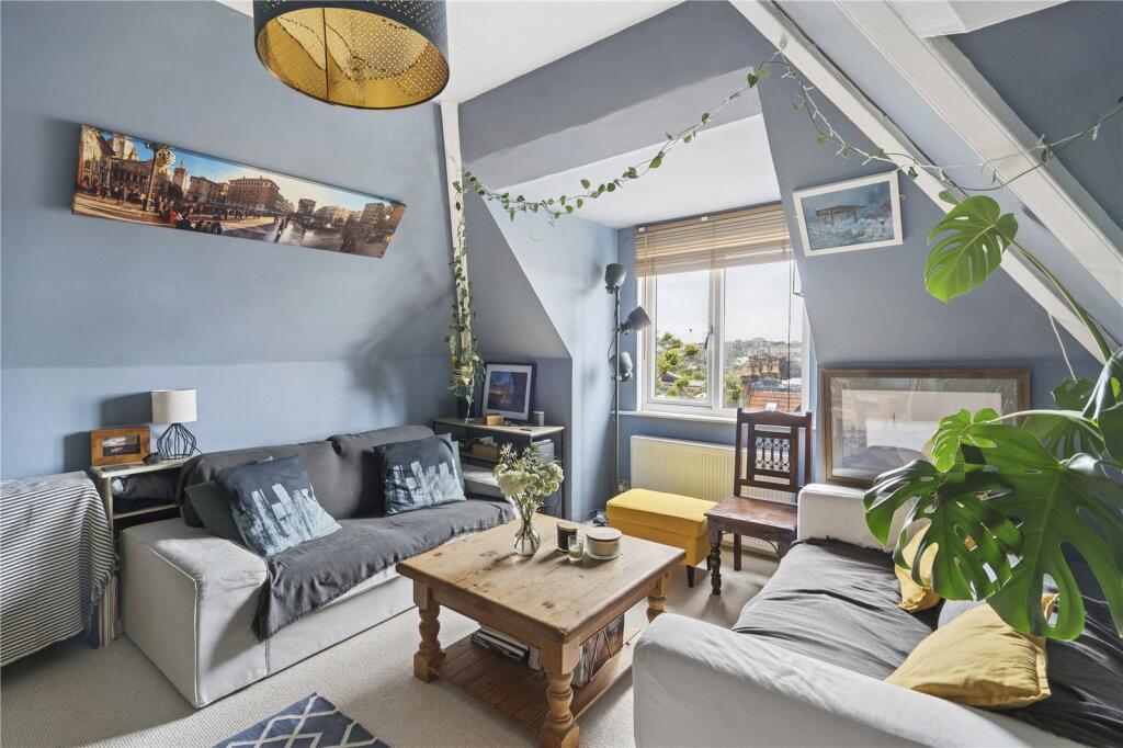 Apartment in Bristol, Redland - View 4