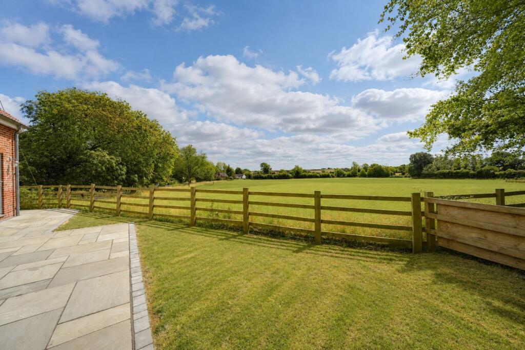House in Peterborough - View 3