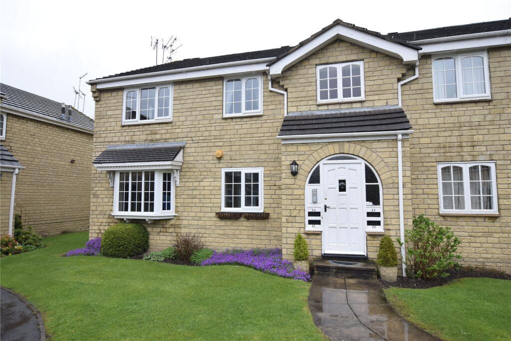 Main image of property: Oakdene Vale, Leeds, West Yorkshire