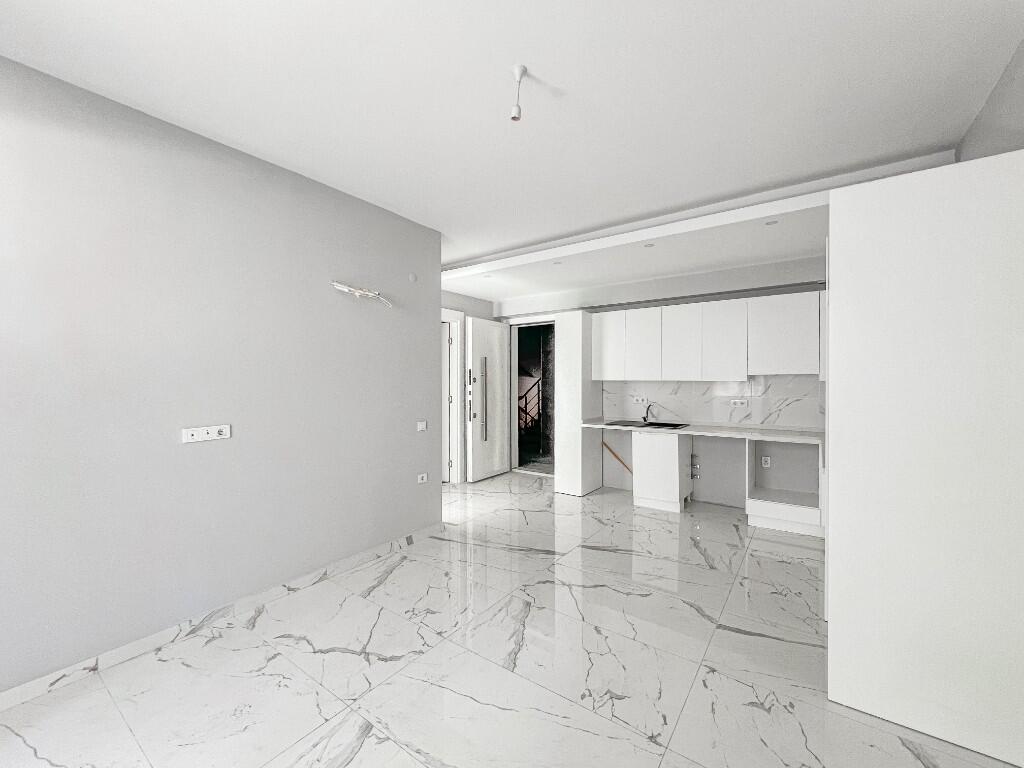 Main image of property: Mahmutlar, Alanya, Antalya