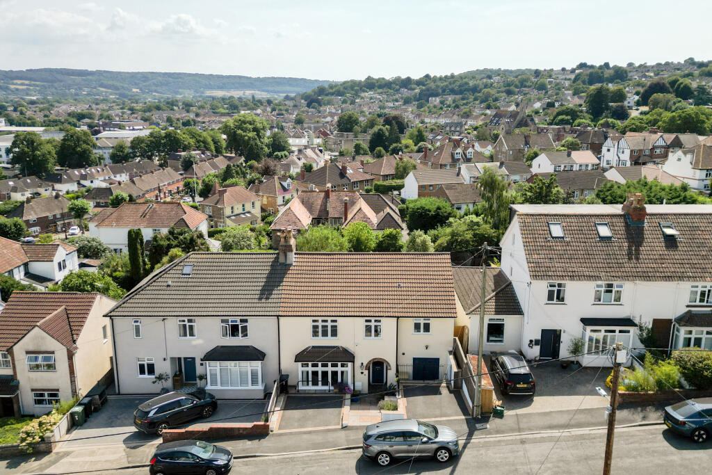 Main image of property: Woodhill Avenue, Portishead