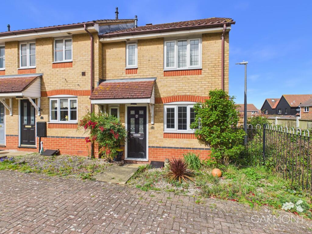 Main image of property: Heron Close, Rayleigh