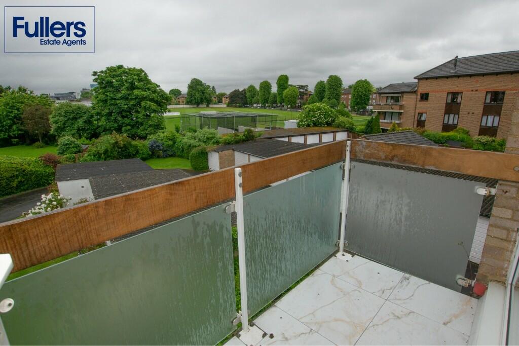 Apartment in Enfield - More