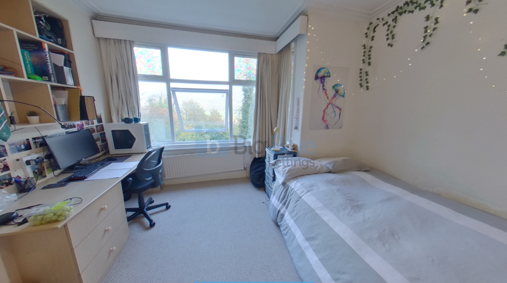Hartley Avenue, Leeds, West Yorkshire, LS6 - View 2