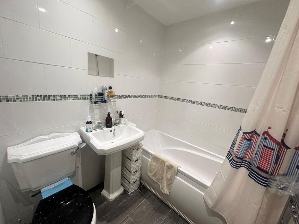 Additional image 4 of Priory Court, Priestthorpe Lane, Bingley, West Yorkshire, BD16
