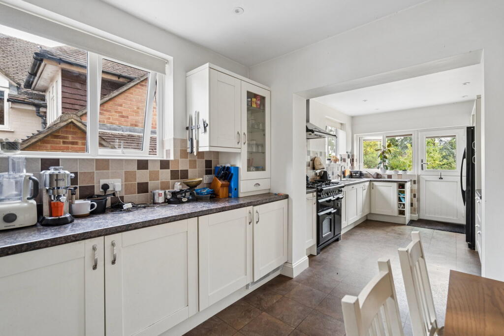 House in Watford - View 3