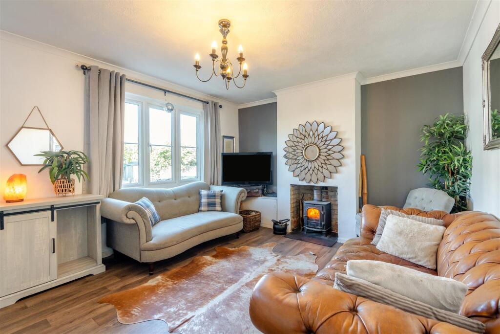 House in Maidstone, Loose - View 3