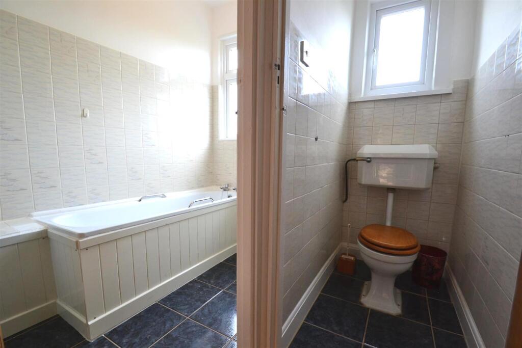 House in London - View 4