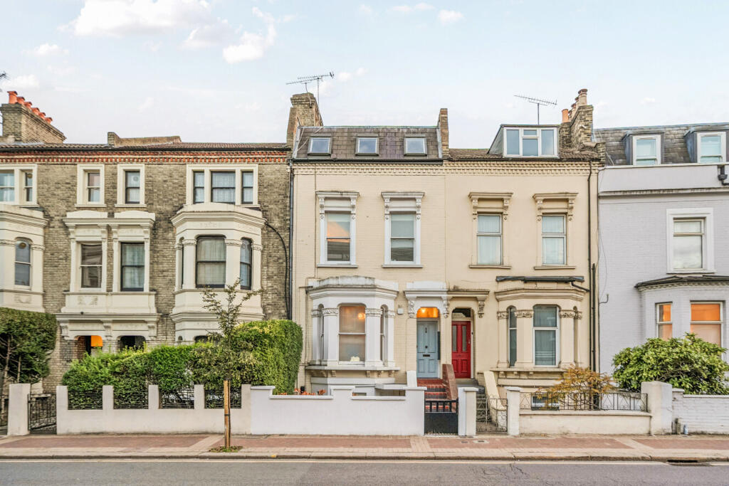 Main image of property: Lower Richmond Road, Putney, London, SW15