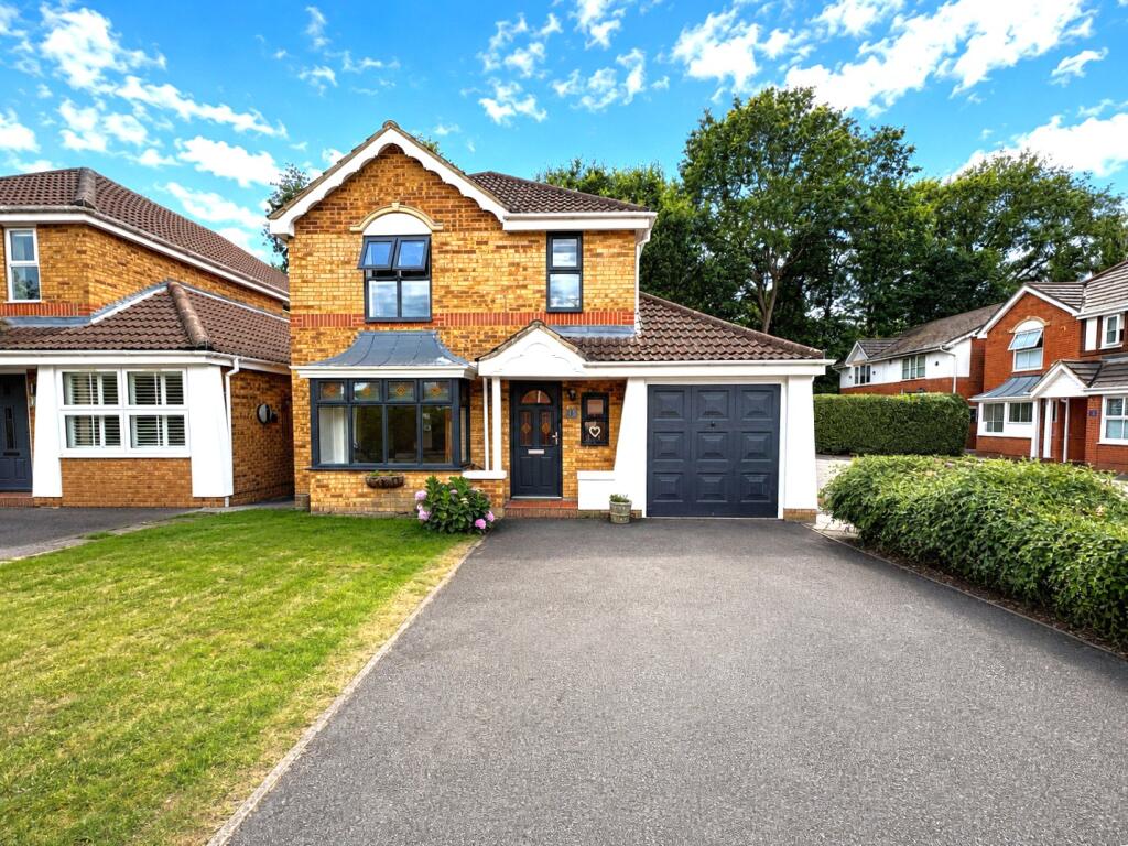 Main image of property: Derry Close, Ash Vale, Surrey, GU12