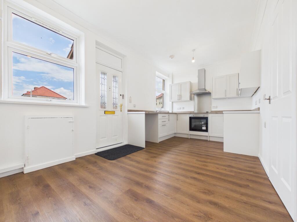 House in Durham - View 3