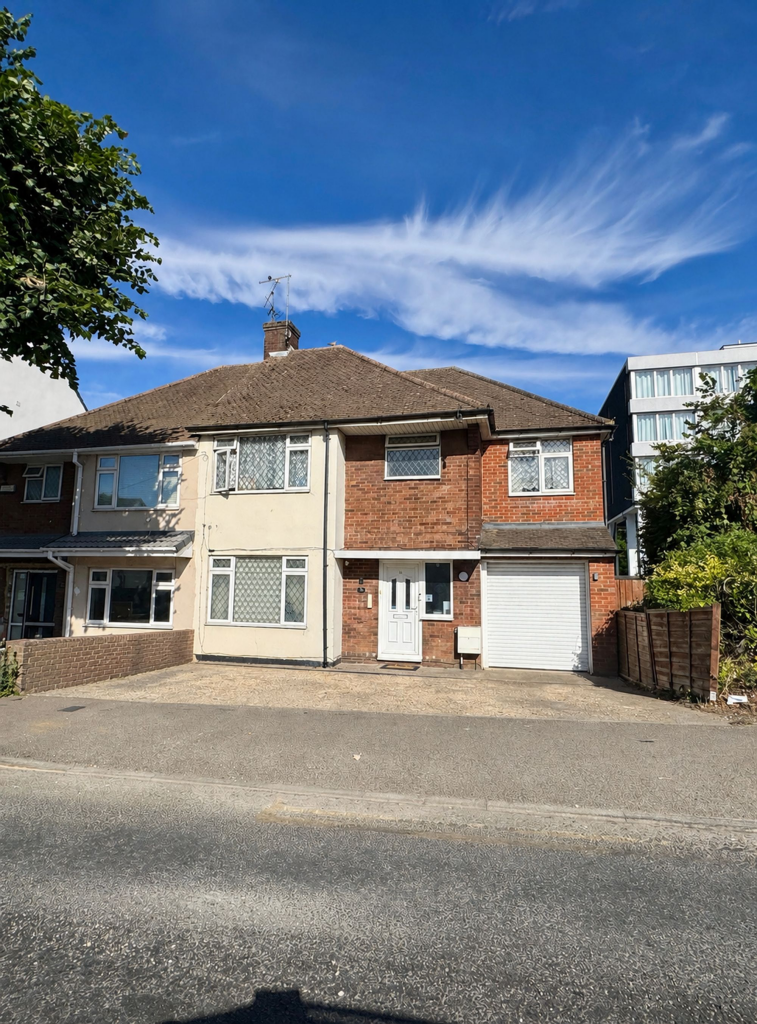Main image of property: Waller Avenue, Luton, LU4