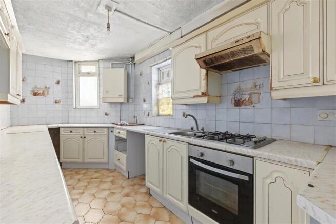 Kitchen_1.jpeg