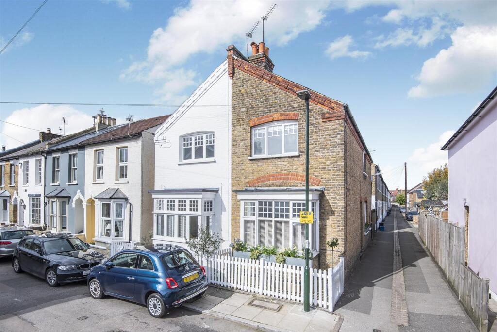 Main image of property: Princes Road, East Sheen, SW14