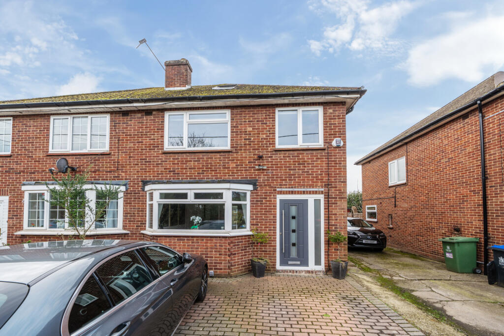 Main image of property: Mansion Lane, Iver, Buckinghamshire, SL0