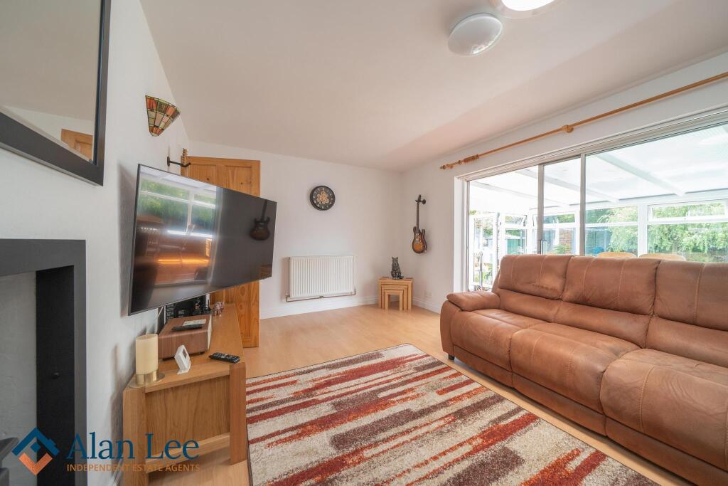 House in Macclesfield, Ivy Farm - View 4