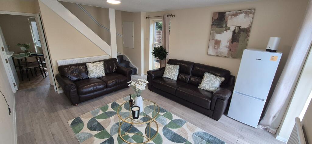 House in Rochester - View 3