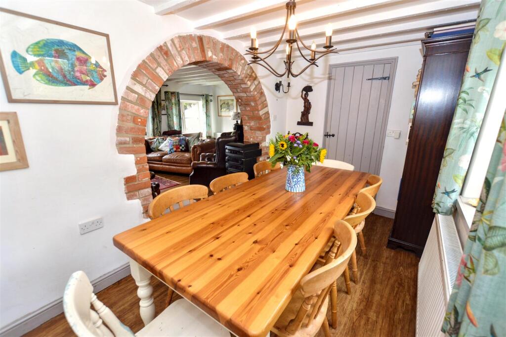 House in North Norfolk, Lower Gresham, Gresham - View 4