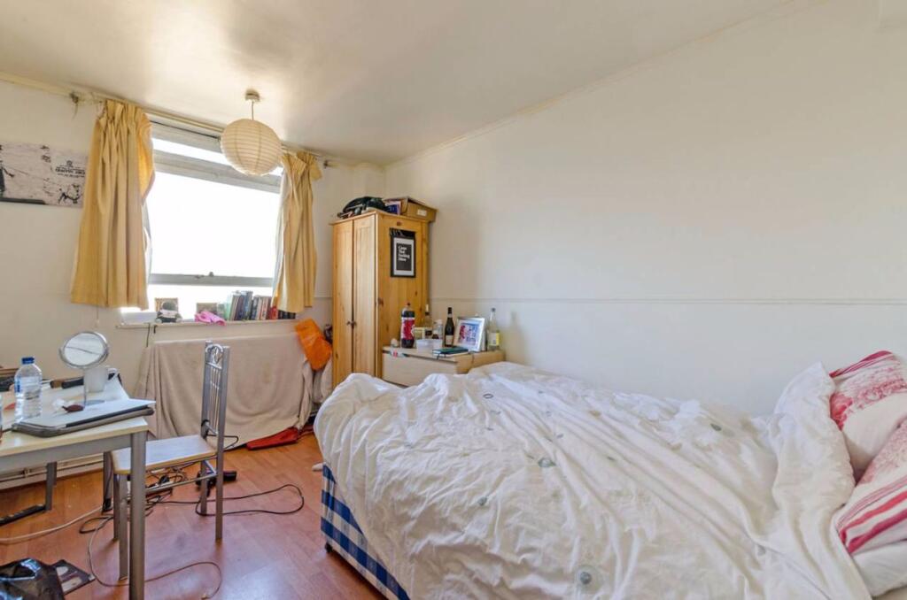 Apartment in London - More