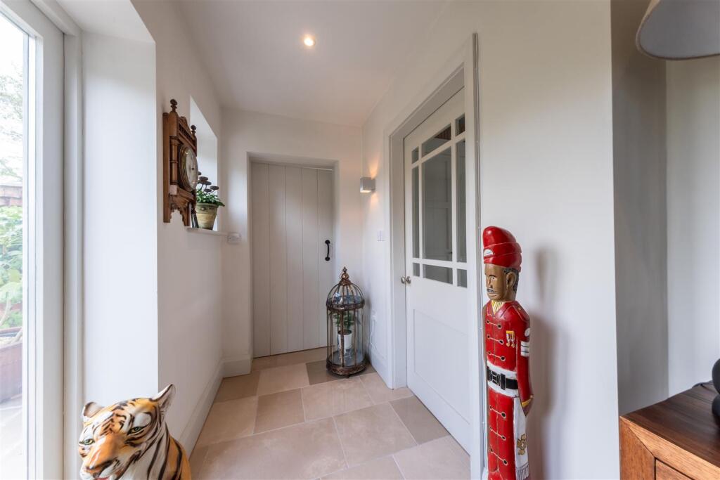 House in Shrewsbury - View 3
