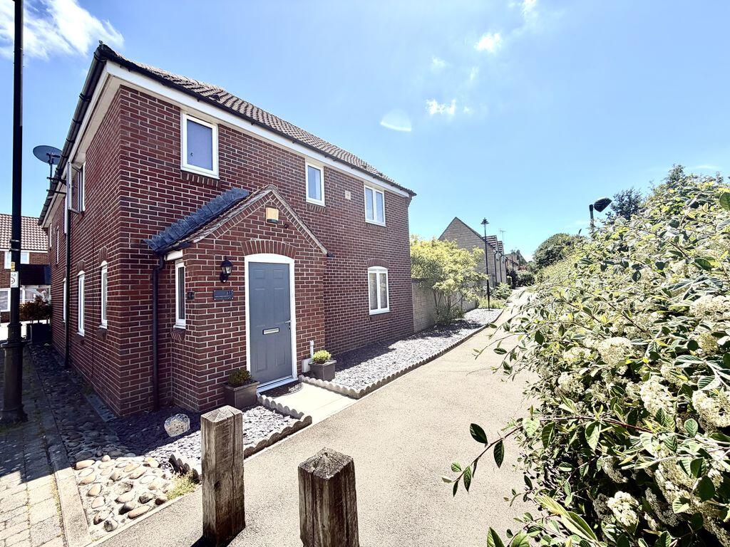 Main image of property: Isis Close, Calne