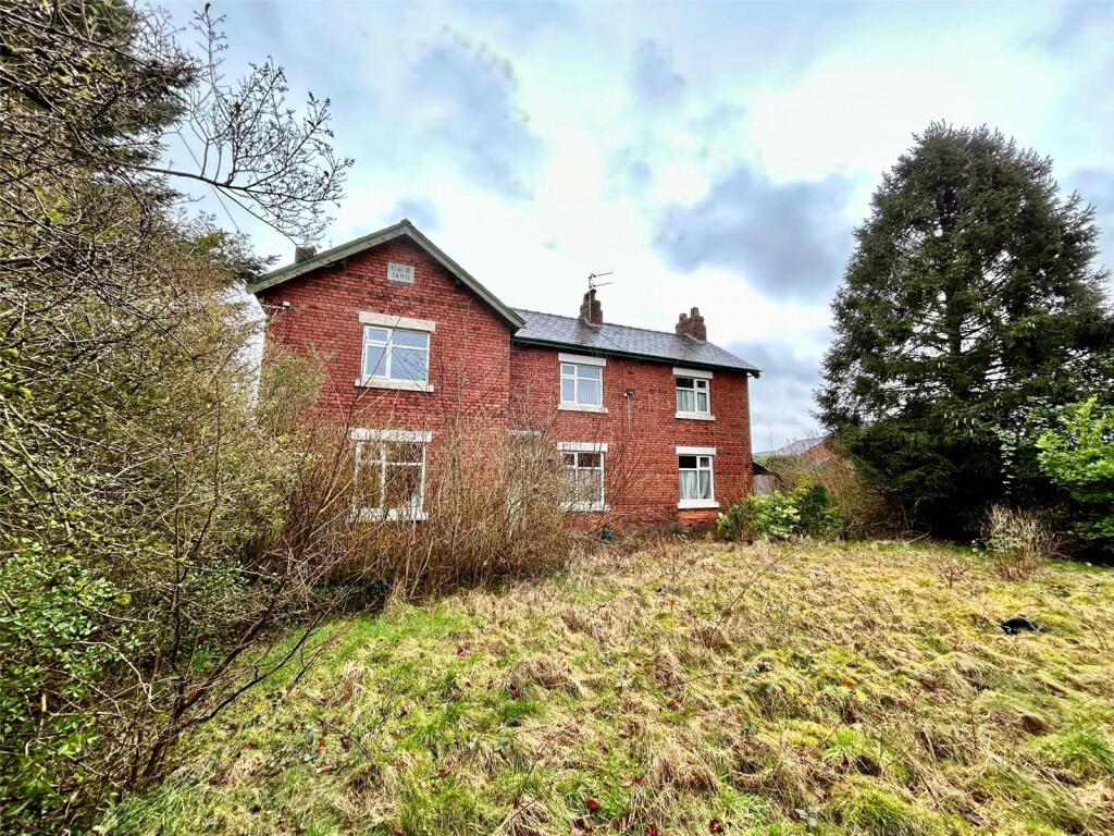 Main image of property: Leyland Road, Penwortham, Preston, Lancashire, PR1