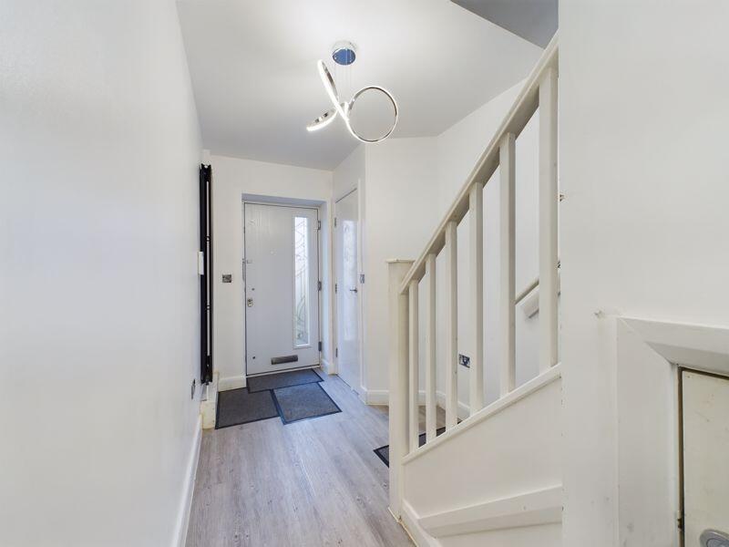 Longridge Drive, Heywood, OL10 photo 3