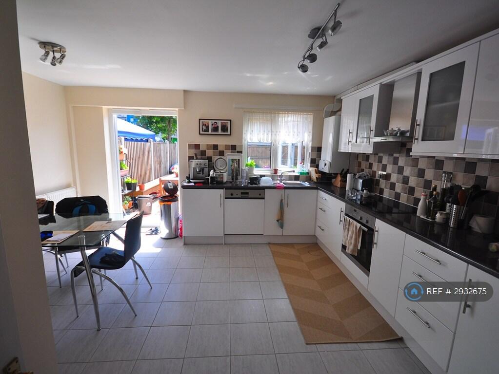 Main image of property: Clark St, London, E1