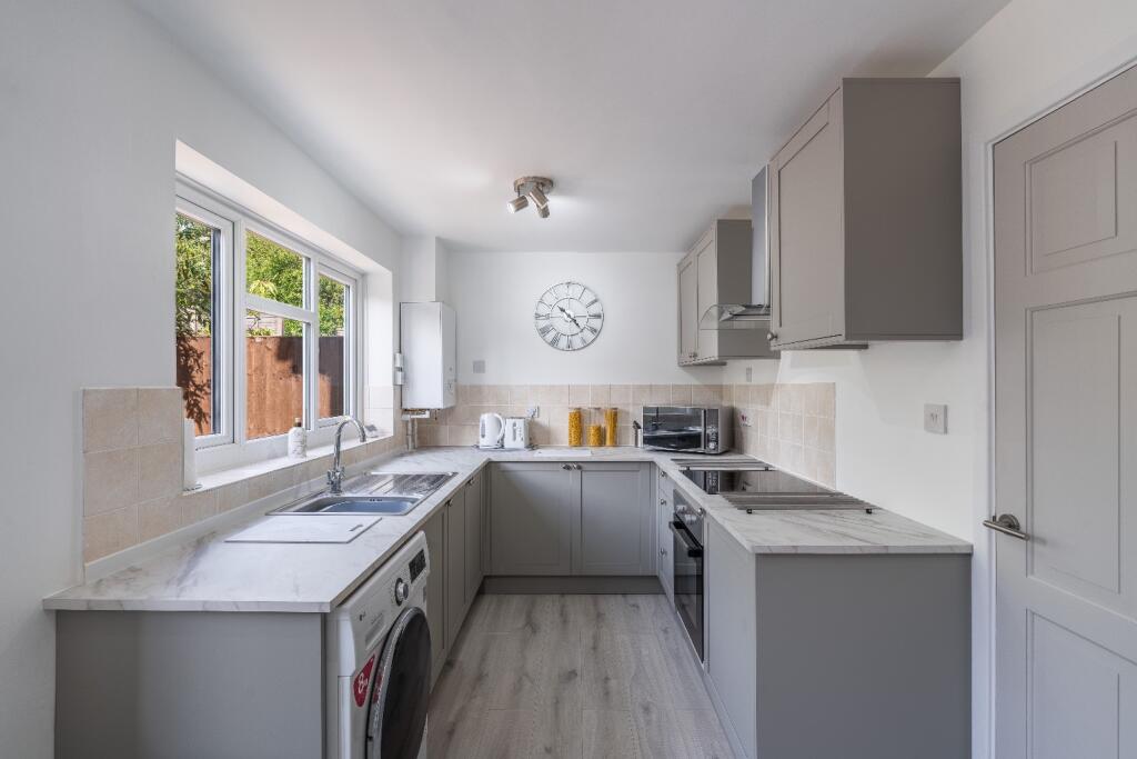 House in Telford, St. Georges and Priorslee - View 2