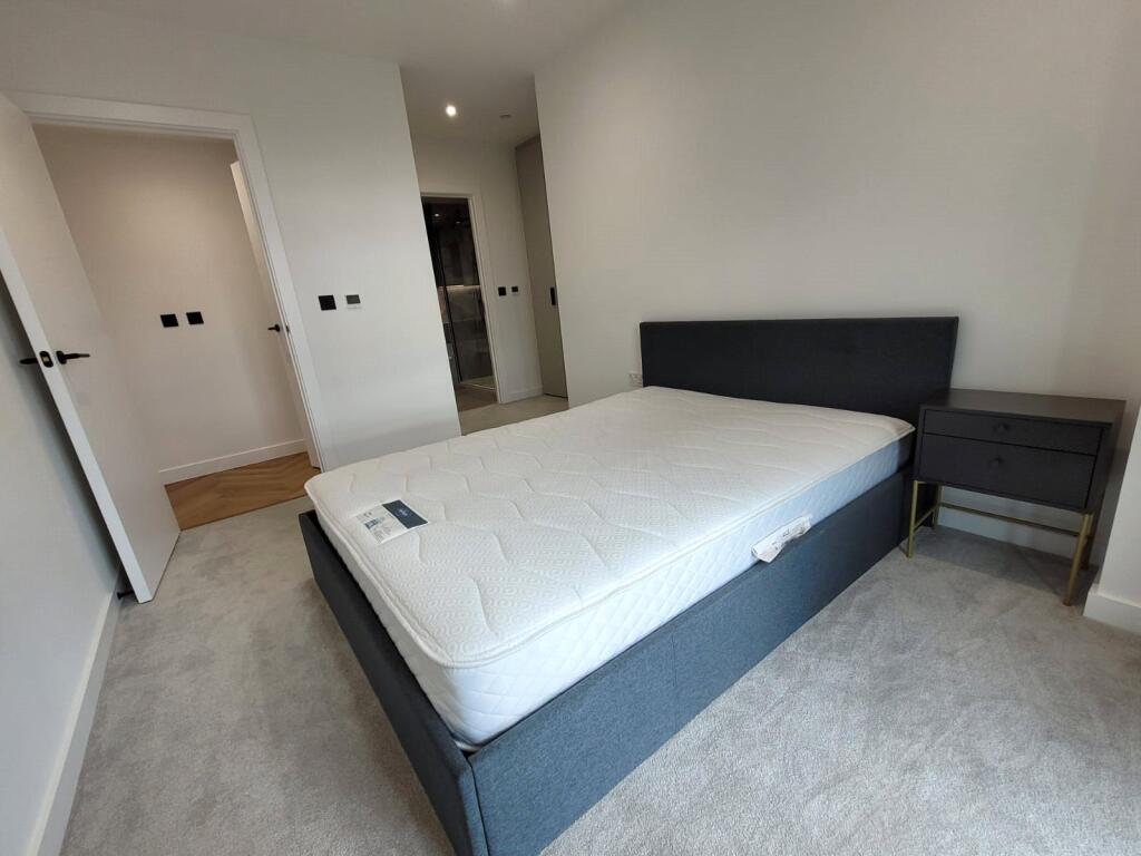 Apartment in London - View 4