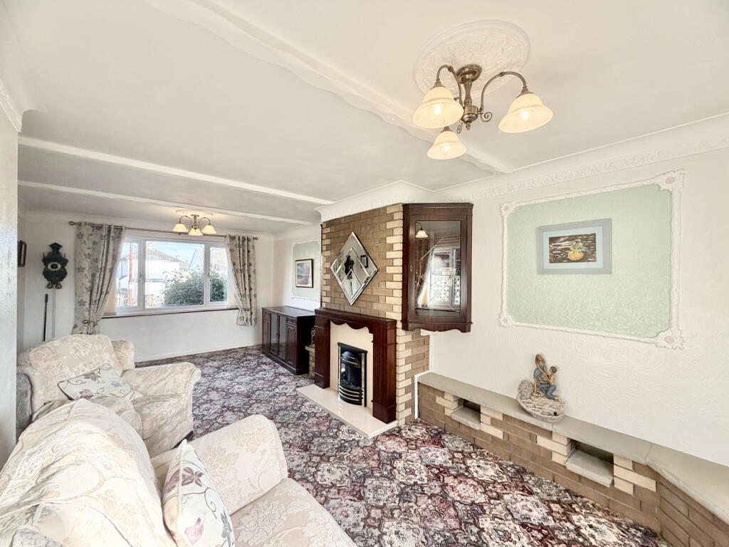 Church Road, Great Preston, West Yorkshire, LS26 photo 4