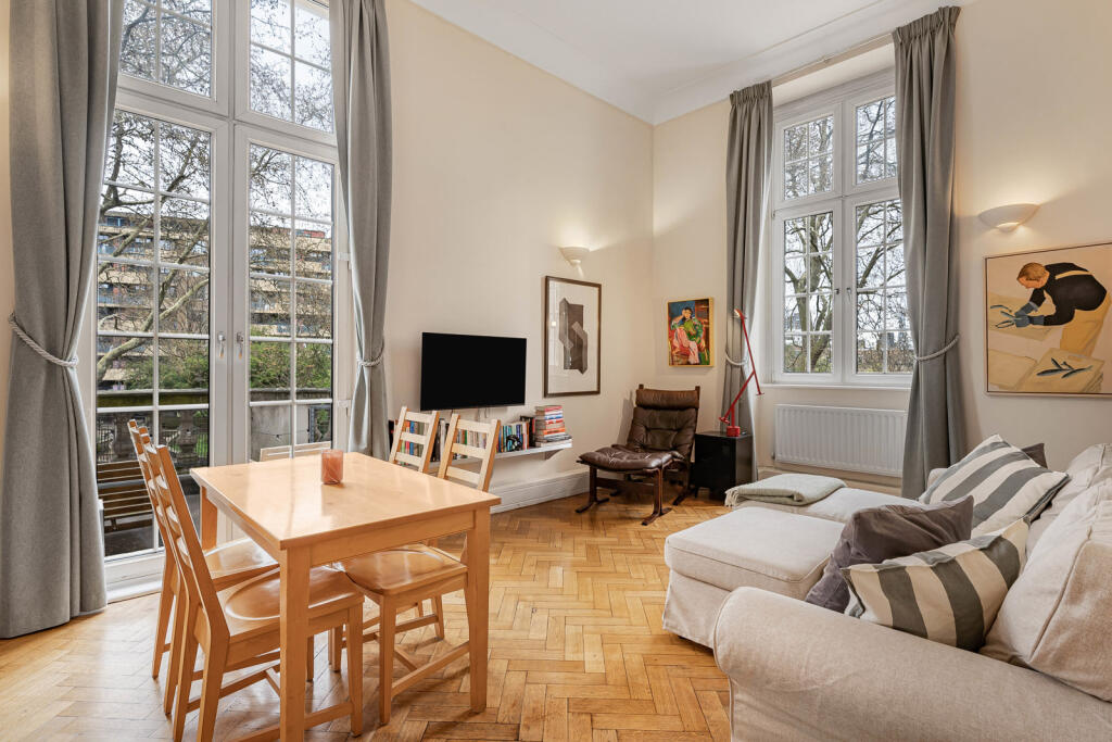 Main image of property: Rosebery Avenue, London, EC1R
