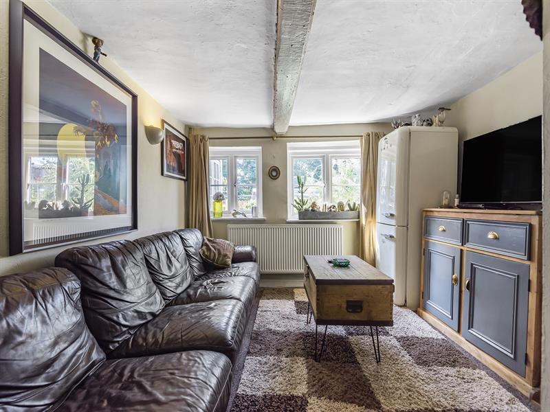 Bath Road, Calcot RG31 - View 5