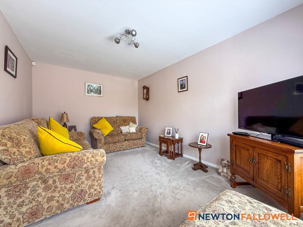 Marigold Way, Newark, NG24 photo 4