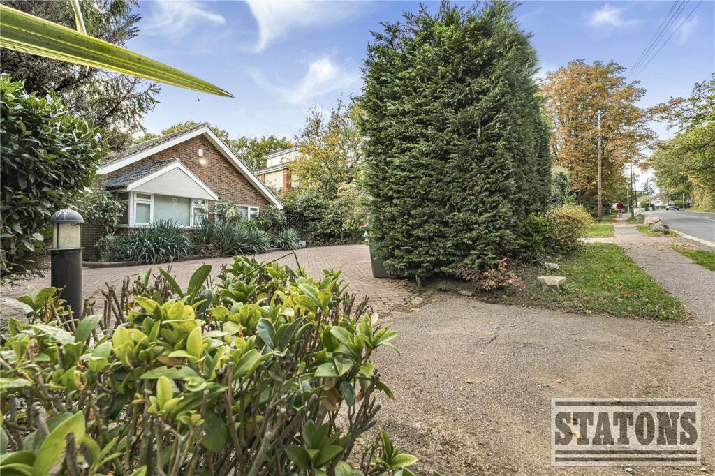 Main image of property: Barnet Gate Lane, Arkley, Hertfordshire, EN5