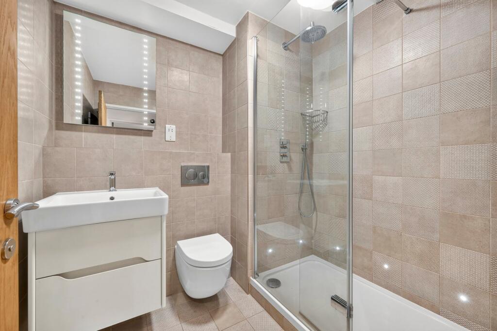 Apartment in London, City of Westminster - View 5