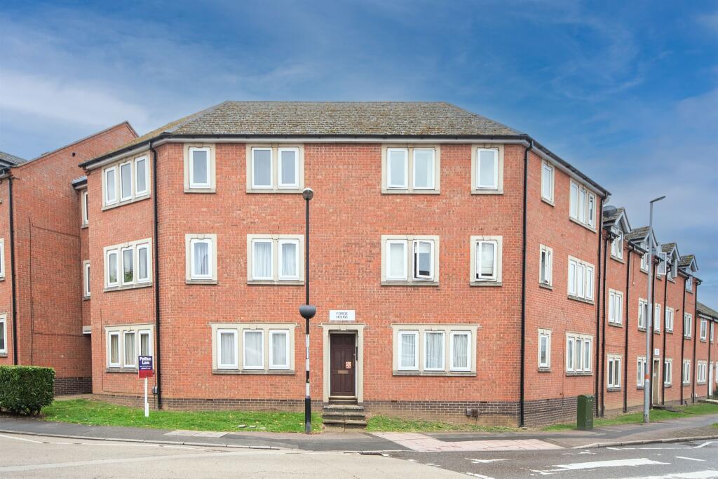 Main image of property: High Street, Rothwell, Kettering